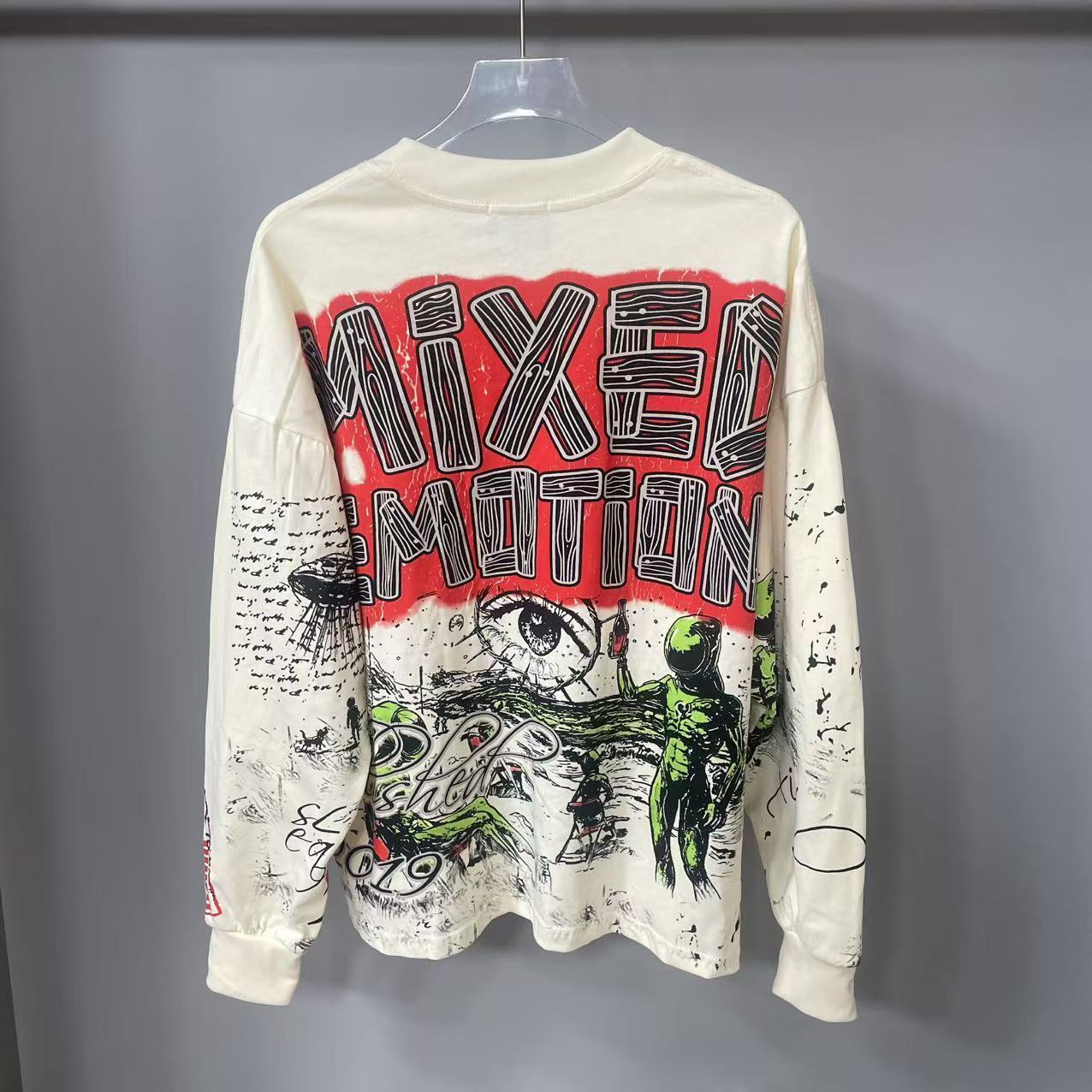 T-shirt a maniche lunghe MIXED - Streetwear Hoodie recensione e prezzo