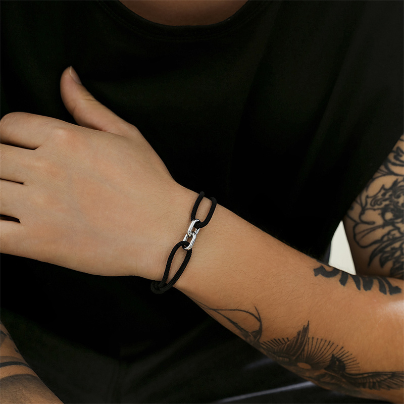 Braccialetto minimalista in co - Milan Men'S Fashion recensione e prezzo