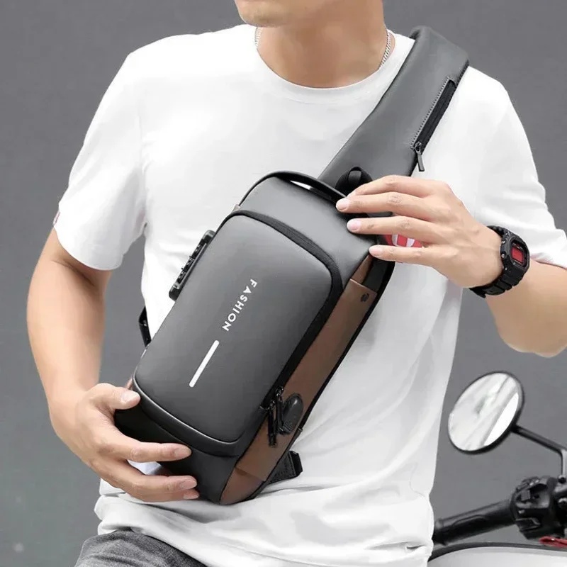Borsa a tracolla antifurto da  - Fashion Harness Men recensione e prezzo