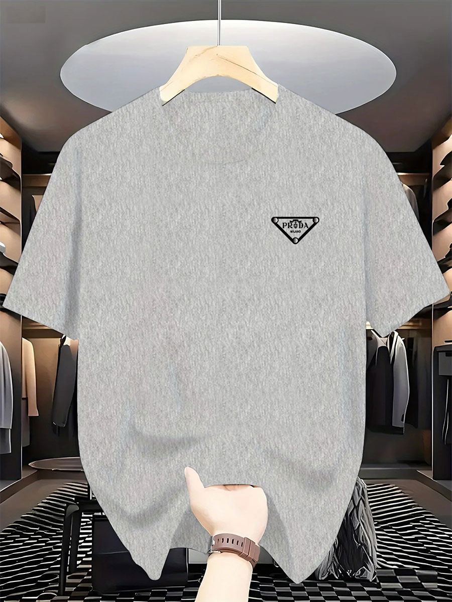 Nuova T-shirt da uomo 2026, di - Milan Men'S Fashion recensione e prezzo