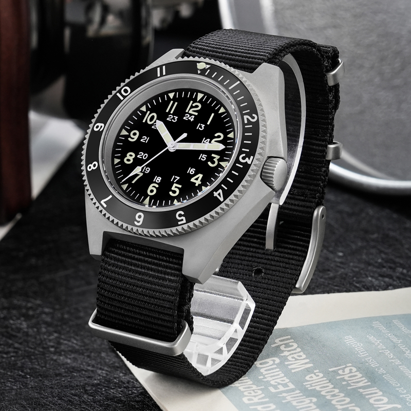 Watchdives WD1972 Orologio al  - Mens Fashion Bracelet recensione e prezzo